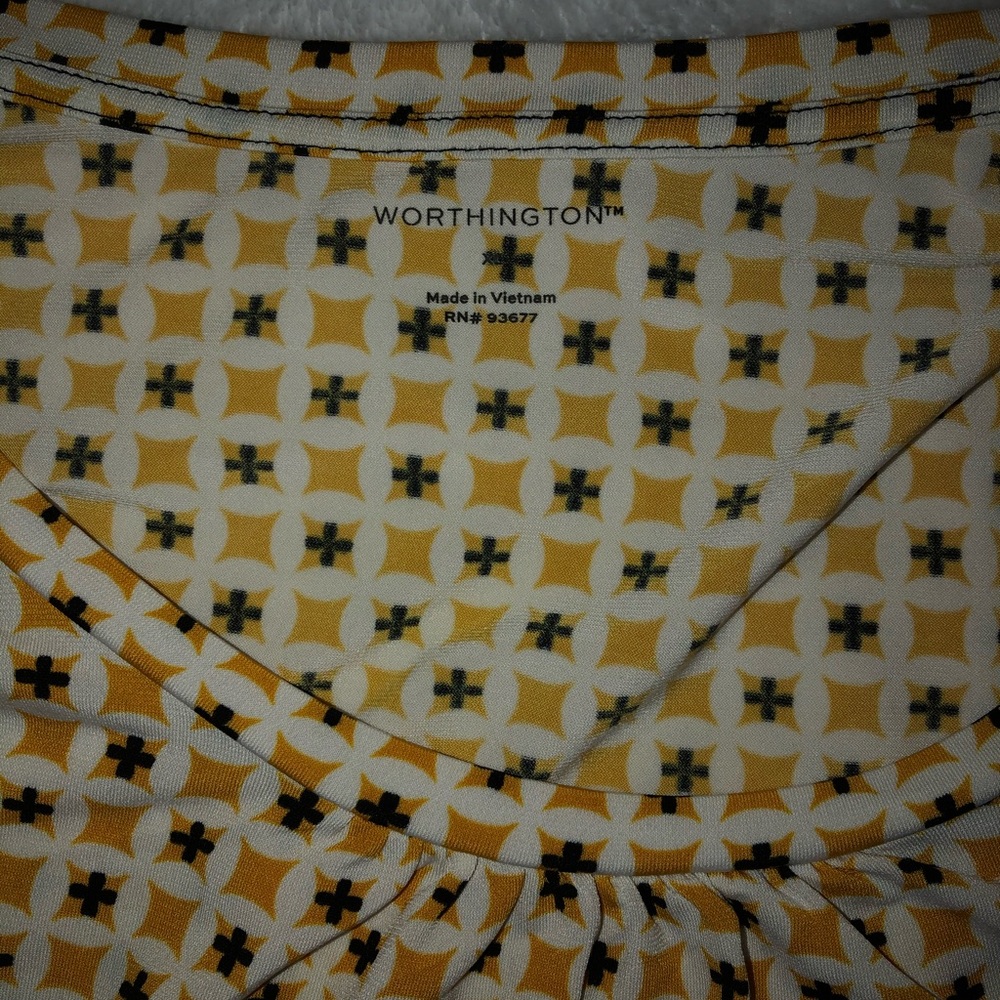 Shirt - Picture 3 of 3
